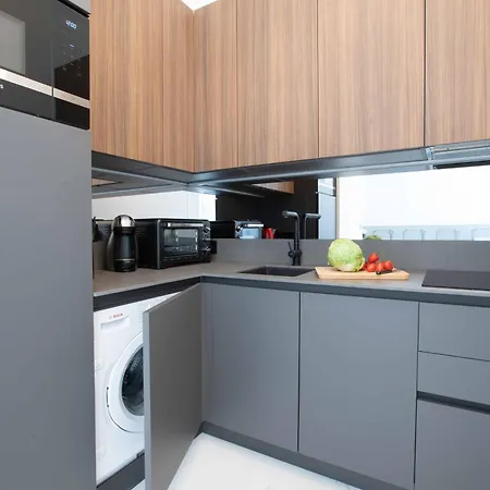 Le Magenta - Happy アパート *